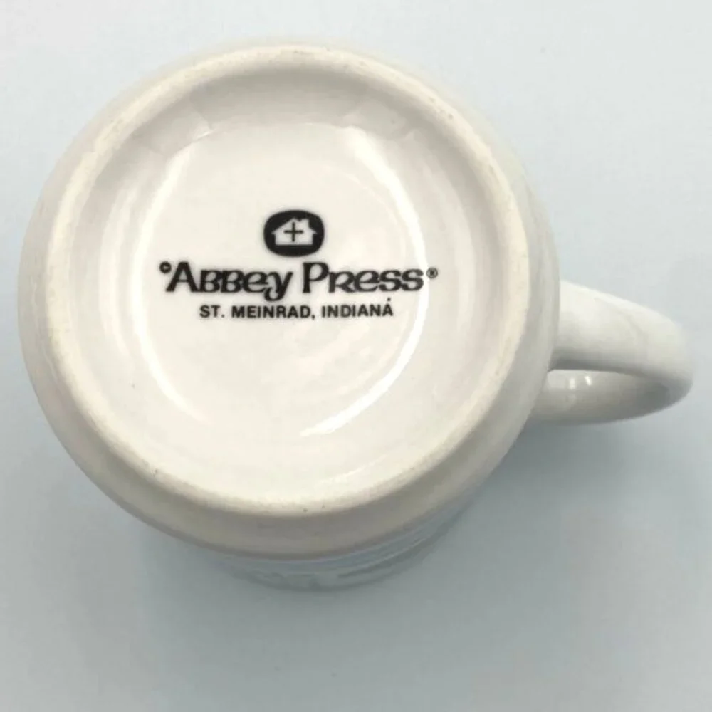 Vtg Fishing Mug Abbey Press “Fishing is‎ a reel catchy sport” 8 oz Made in USA